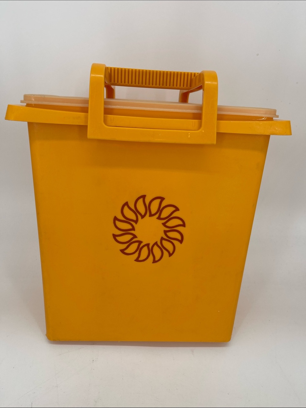 Vintage 70’s Tupperware Harvest Sun Carry-All Container/Wastebasket